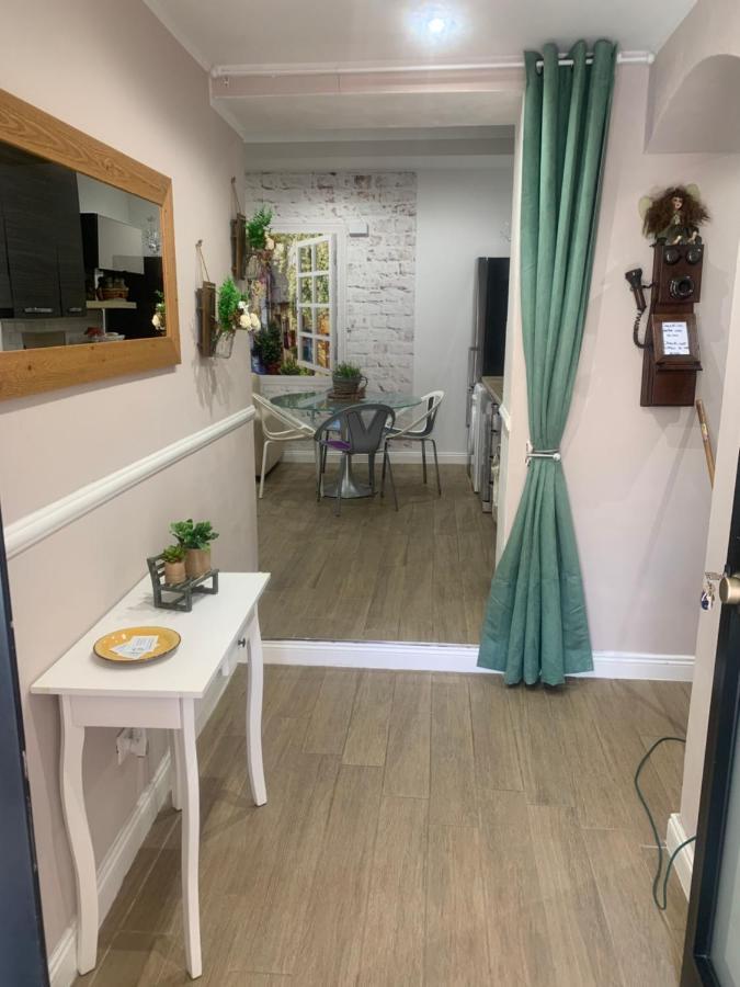La Casina Di Bruna ลีวอร์โน ภายนอก รูปภาพ